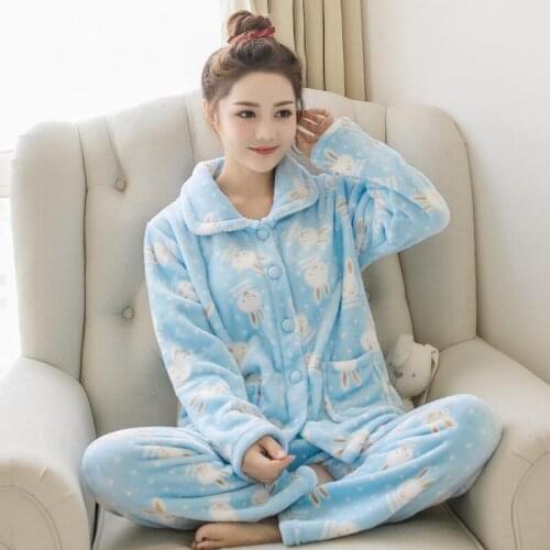 H5708 Winter Warm Pajamas Women Flannel Round Collar Lovely Nightwear Students Long Sleeved Coral Velvet Sleepwear Homewear Suit