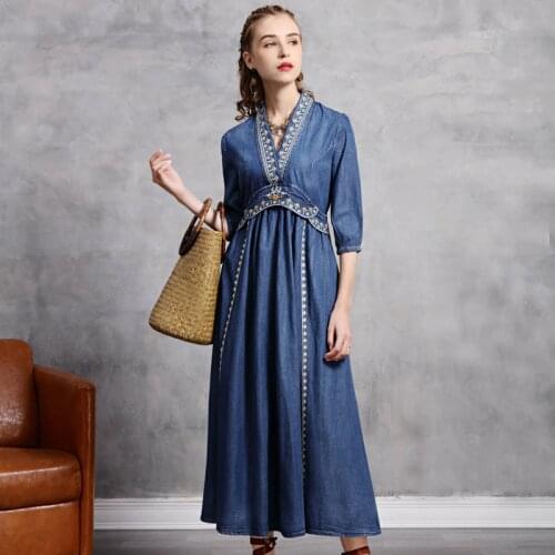 Johnature Women Denim High Waist Dresses Vintage Embroidery Floral Blue Autumn Dresses Patchwork 2021 New V-Neck Female Dresses
