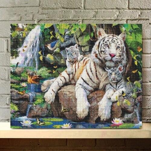 Tiger Beast Full Round Diamond Painting Cartoon Needlework Pattern Diamond Embroidery Craft Cross Stitch Wall Decorations Gift