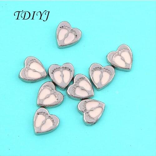 TDIYJ 20pcs/lot Free Shipping DIY Fashion Alloy Baby Girl Feet Floating Charms for Memory Locket as Gifts for Women