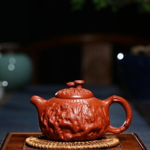 Yixing purple clay pot famous artists hand-made raw mineral Zhuni for spring pot Kungfu teapot gift 280 ml