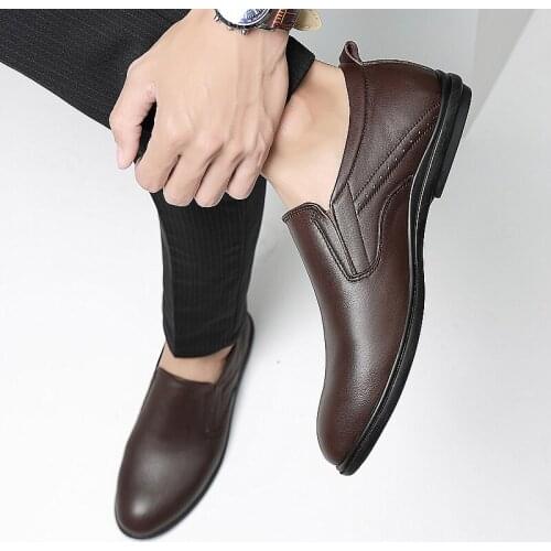 Mens Sneakers Casual Shoes Men Casual Spring Fashion Mens Leather Man 2020 New Breathable Black Mens Zapatos Hombre Sapatos