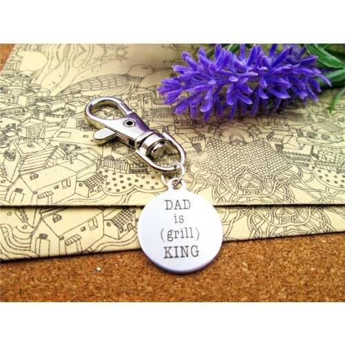 3pcs/lot high quality keychain with 20mm stainless steel circle round "dad is (grill) king" charms keychain