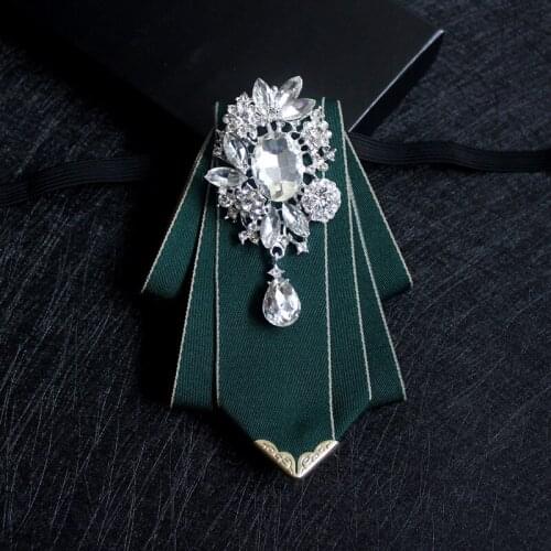 Neckties Men 2018 Polyester White Wedding Party Diamond Neck Tie Men Self Bow Tie Bowtie Neck Wear Bridegroom Bowtie Cravatte