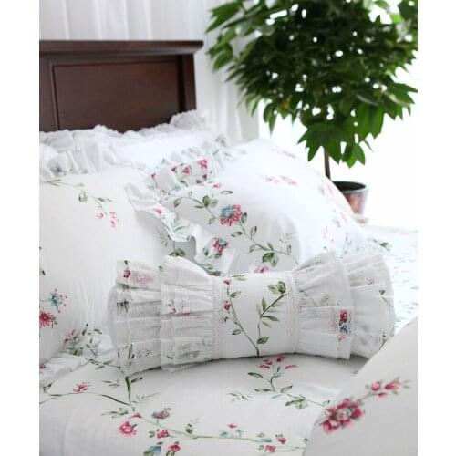 Pastoral candy pillow Ruffle lace pillows bedding pillow candy cushions lumbar pillows sofa hand rests pillow skirt Sweet home