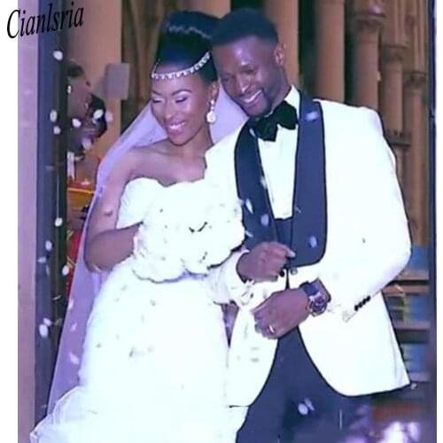 Handsome Groomsmen One Button Groom Tuxedos Shawl Lapel Men Suits Wedding/Prom/Dinner Man Blazer