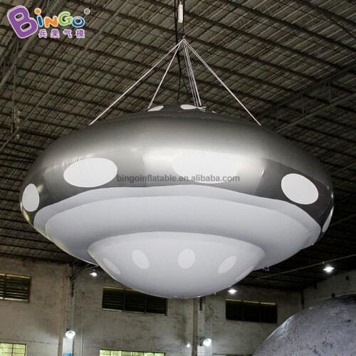 Decorative 2.5 diameter inflatable UFO model for event / PVC inflatable suspended alien spaceship decoration toys