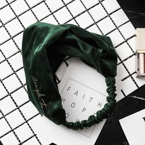 1PCS Bathroom Comfortable Headband Elastic Wash Hairband Flannel Hair Accessories Household Fashion Girls Bath Hair Holder Tool