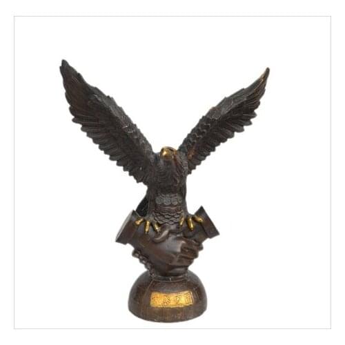 A copper copper Eagle handicrafts realize the ambition of Feng Shui