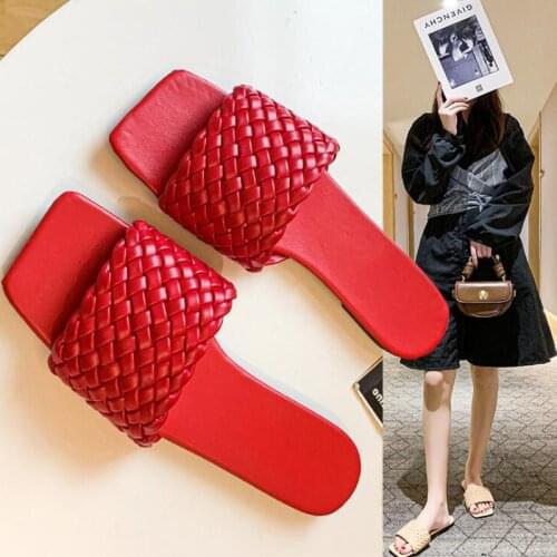 Women Fashion Braided Design Slippers Girls Holiday Lazy Flat Beach Flips Flops Ladies Home Indoor Slides Large Size Sandals