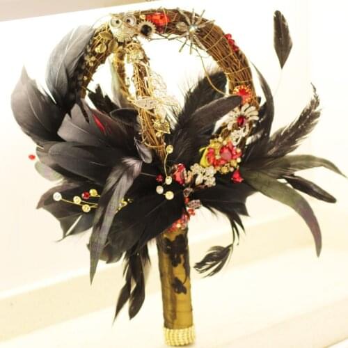 IFFO high-end weddingbouquet bride Brooch bouquets custom gold vintage bouquet, bridal bouquet, baroque style, feather bouquet