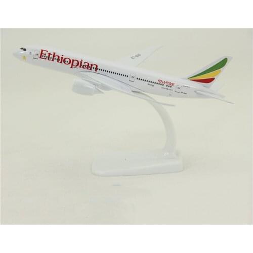 Diecast 1/300 Scale B787 Airlines Model Alloy Ethiopian Airlines Aircraft Plane Collection Kid Plane Toys Decoration about 20CM