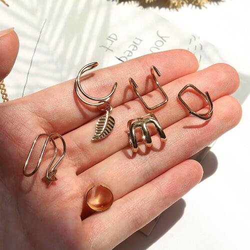 Fashion Gold Star Leaves Non-Piercing Ear Clip Earrings for Women Simple Fake Cartilage Ear Cuff Punk Jewelry Gift