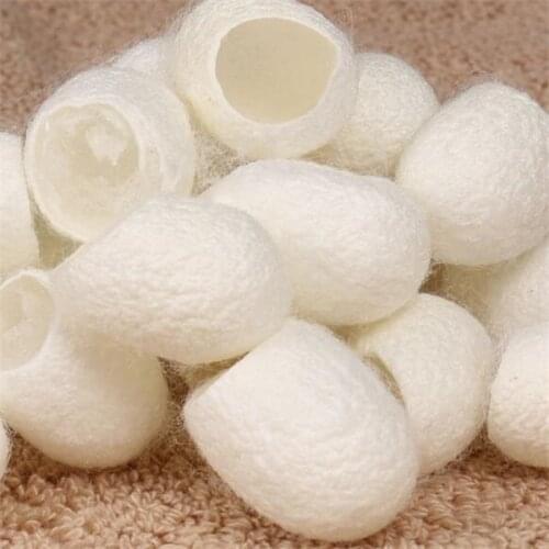 Hot 100 Pcs Silkworm Balls Purifying Whitening Exfoliating Scrub Blackhead Remover Natural Silk Cocoons Facial Skin Care