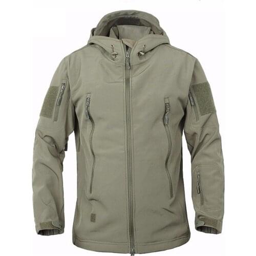 Military Shark Skin Soft Shell Jackets Men Tactical Windproof Waterproof jacket men Army Combat Jackets Mens Hooded Bomber Coats
