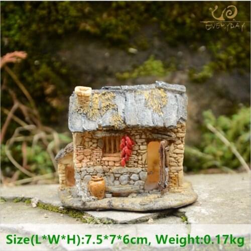 EVERYDAY COLLECTION Miniature Figurines