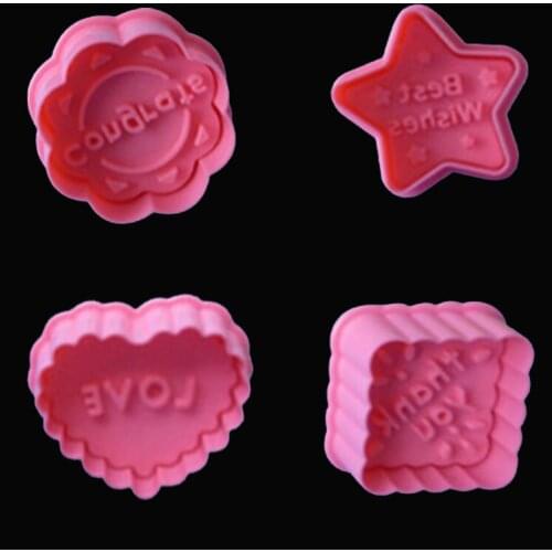 Hot Wedding Kitchen Party Cooking Cookie Stamp Biscuit Mold Snowman Cookie Plunger Cutter Christmas Cookie Cutters Baking Mould