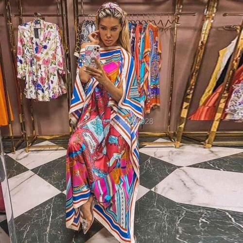 Kuwait Fashion Blogger recommend popular printed silk kaftan maxi dresses loose summer beach bohemian long dress for lady