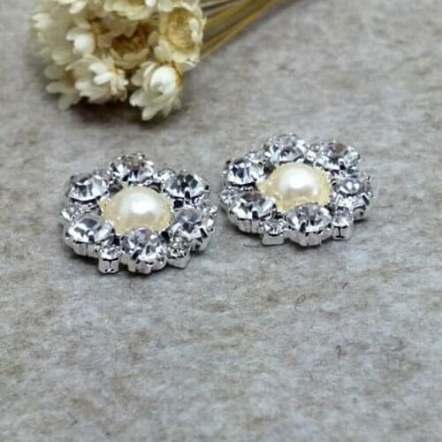 New 15mm sized crystals pearl charm flatback decorative button fashion garment ornament accessories 30x lot