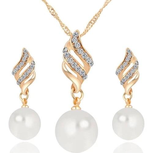 Pearl Female Necklace Smart Pearl Stud Earrings Set Spiral Jewelry Temperament Wind Jewelry