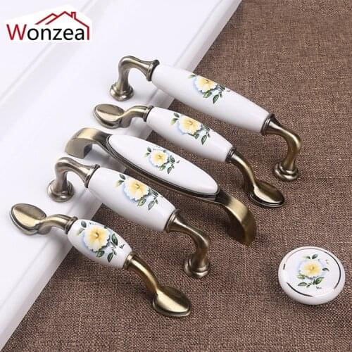 Antique Ceramic Handles Zinc Alloy Printed Flower Cabinet Handles Drawer knobs Wardrobe Door Handle European Furniture Hardware