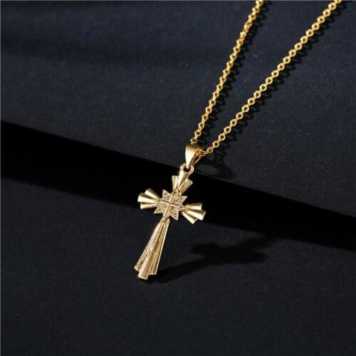 Lucky Female Cross Necklace Shiny Cubic Zirconia Gold Small Cross Choker Necklaces Pendant Fashion Jewelry Gifts For Women