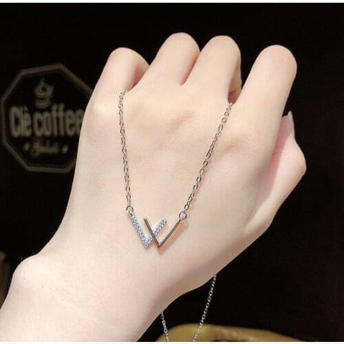 Titanium Simulation Leter W Pendant Necklace Women Cute Cubic Zirconia Stainless Steel Double V Choker Emo Jewelry Gifts