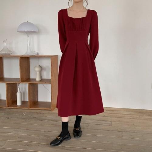 Spring and winter 2021 new French retro plus velvet Christmas red waist slim long-sleeved dress women square collar dresses
