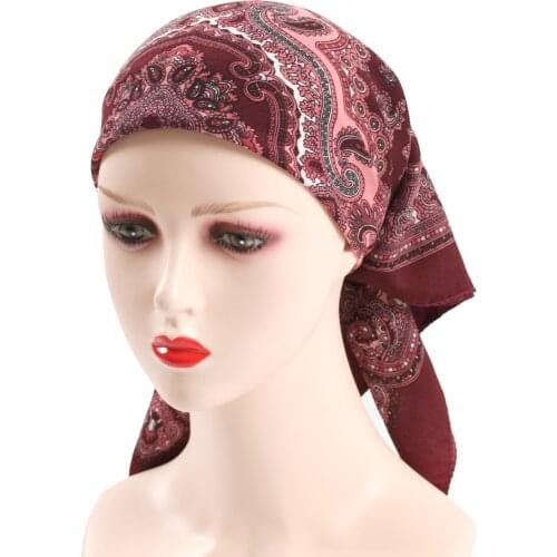 Russian Floral Scarf Luxury Flower Small Handkerchief Ethnic Shawl Women Hijab Hair Scarf Printed 70CM Headband Scarf Bandana