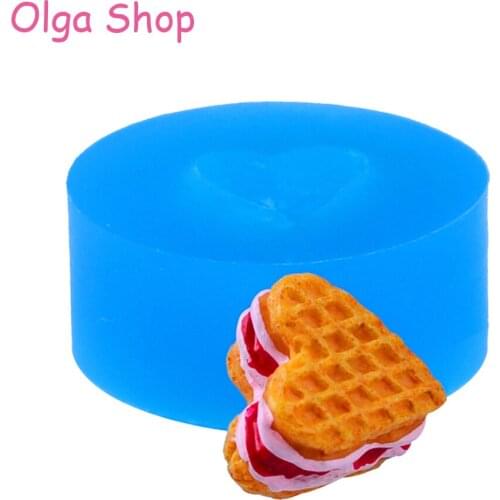 GYL213 Heart Cream Felt Wafer Silicone Mold - Cookie Biscuit Candy Chocolate Resin Jewelry Making Cabochon Charm Moulds