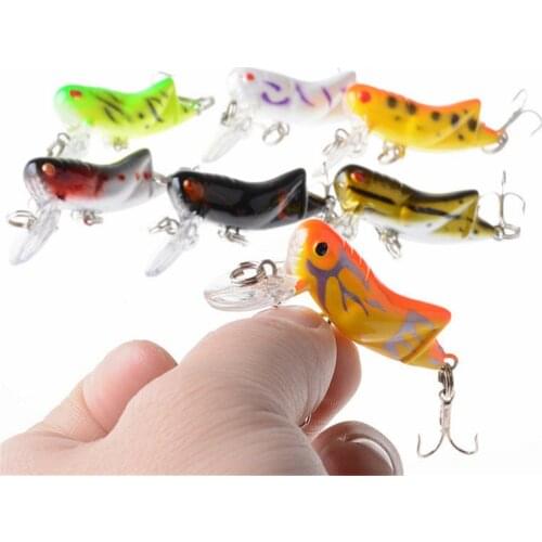 1Pcs 4.1g/4.5cm Flying Jig Wobbler Fishing Lure Grasshopper Chub Beetle Dry Flies Realistic Insect Bait For Pike Bass Trout Lure