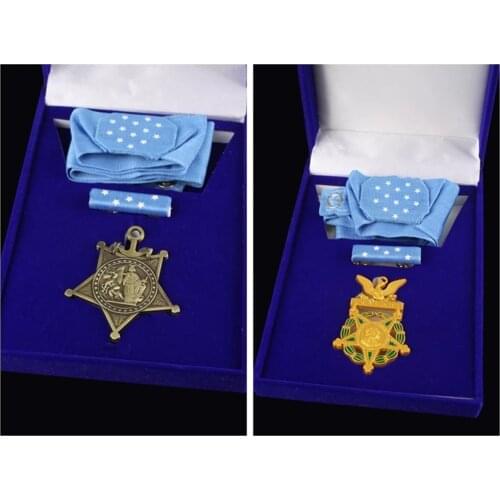 World War II WW2 U.S. United States American award MEDAL HONOR AWARDS RECOGNITION RIBBONS badge with box