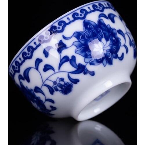 2PCS/Lot 60ml Jingdezhen Ceramic Kung Fu Tea Cups Blue and White Porcelain Teacups Sake Cup Chinese Drinkware Tea Bowls Teaware
