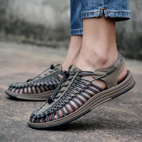 2021 Beach Shoes Mens Summer Women Sandals MensNon-slip Deodorant BaotouSandals Outdoor Leisure Mens Slippers