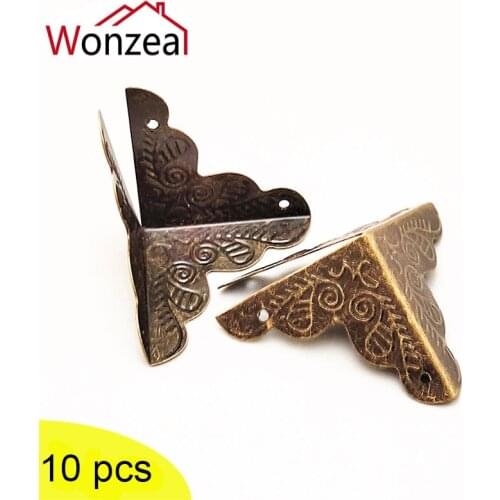 10PCS Luggage Case Box Corners Brackets Decorative Corner Furniture Decorative Classic Triangle Rattan Carved Crafts Accessories