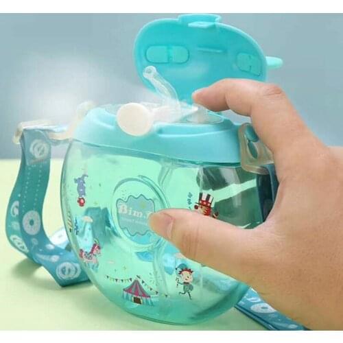 Cute Water Bottle Donuts Plastic Spray Travel Bottle With Straw Portable Baby Nipple Bottle Sippy Cup Girl Gift Water Pot