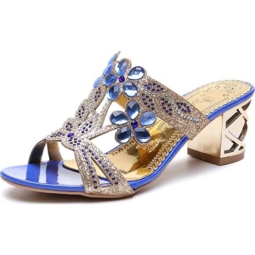 2021 Summer New Style Outer Wear Rhinestone Slippers Female Thick Heel Fashion Mid-heel Sandals High-heel Slippers