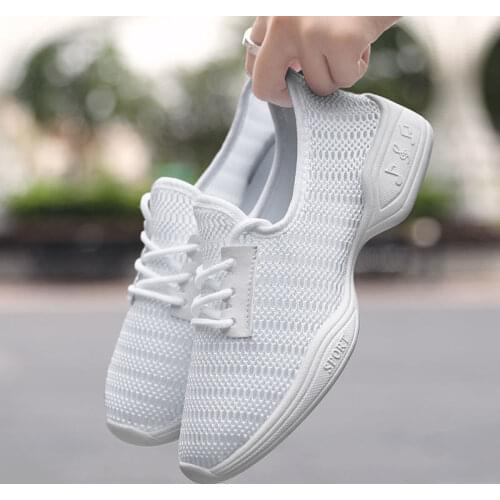 Sneakers Women Mesh Breathable Flat Anti-Slip Running Shoes Outdoor Trainer Female Zapatos De Mujer Sport Woman