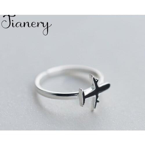 New Trendy Personality Punk Black Airplane Rings For Women Lady Resizable Size Rings Party Jewelry Charm Gifts 2021