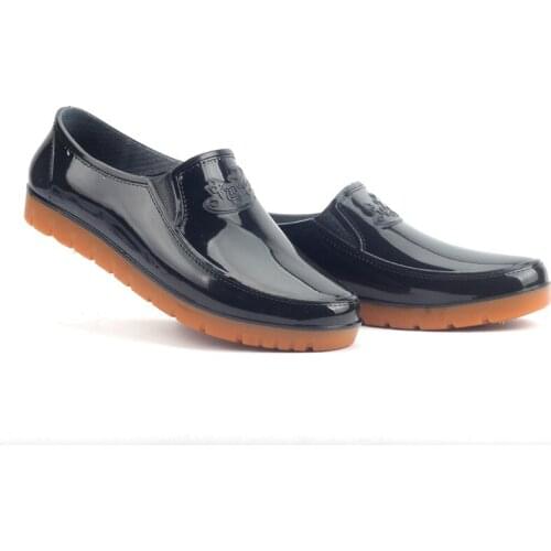 Miaoguan New Hot Selling Adult Women Rain Boots Kitchen Work Anti-Slip Wear Low-barrel Rain Shoes Womens PVC Boots Waterproof