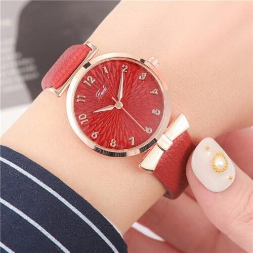 New Korean casual fashion ladies belt watch printed digital face female student quartz watch