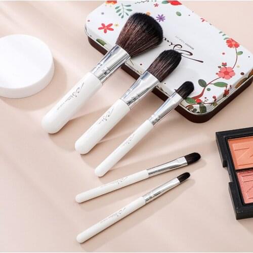 Portable White Makeup Brush Lady Cosmetics Beauty Brush Makeup Brush Face Blending Loose Powder lip Eye shadow makeup brushes