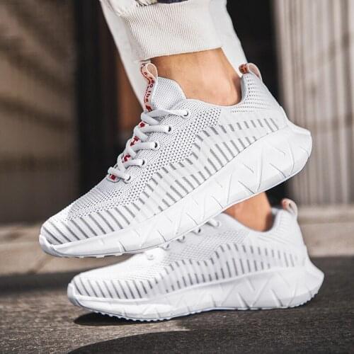 Damyuan Fashion Male Comfortables Breathable Sports Shoes Non-leather Casual Light Men Running Gym Shoes Mens Sneakers Non-slip