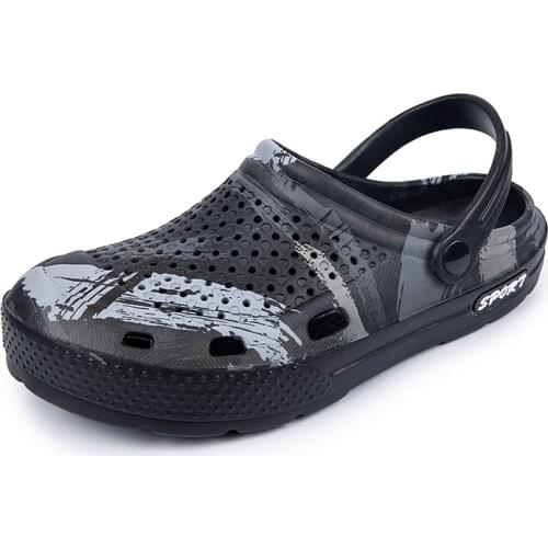 Mens Sandal 2021 Hollow Outdoor Casual Slippers Sneakers Women Beach Flat Heel Soft Bottom Sandals Male Jelly Garden Clogs Mule