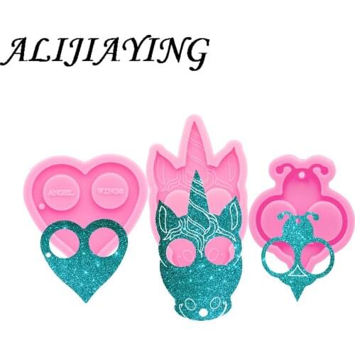 Shiny Silicone Resin Defense Heart Keychain Molds , KNUCKLE Unicorn Epoxy Silicone mold, Jewelry Resin Casting Molds DY0753