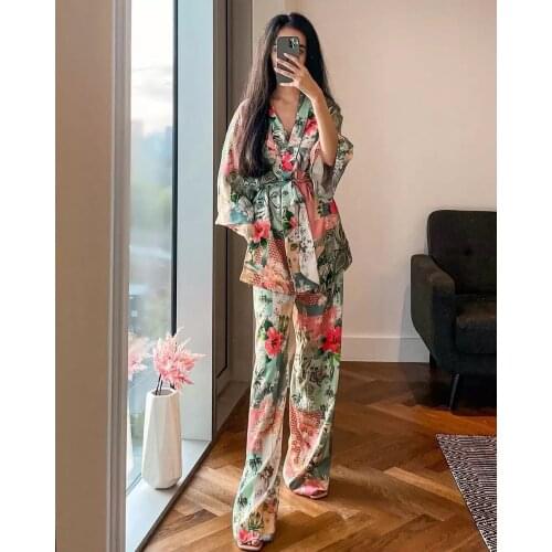 New Summer Women Vintage Two-Piece Set Beach Style Split V- Neck Belt Shirt Elastic High Waist Casual Trousers Pants Set