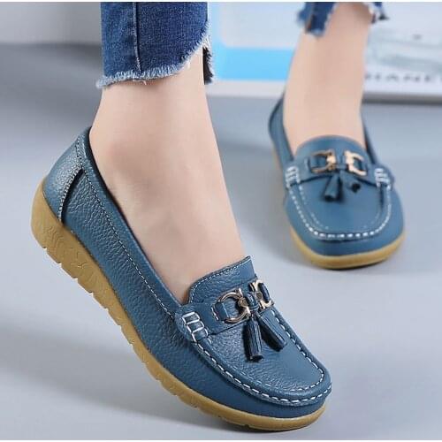 Flat shoes women Genuine leather Fashion casual Superstar ladies loafers fringe solid female shoe Soft Plus size 42-44