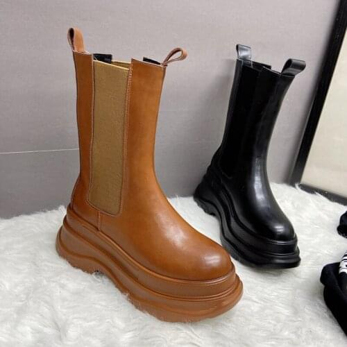 Leather Mid-Tube Thick-Soled Ladies Chelsea Boots Spring And Autumn Fashion Hot Selling Temperament Wedge Heel Single Boots