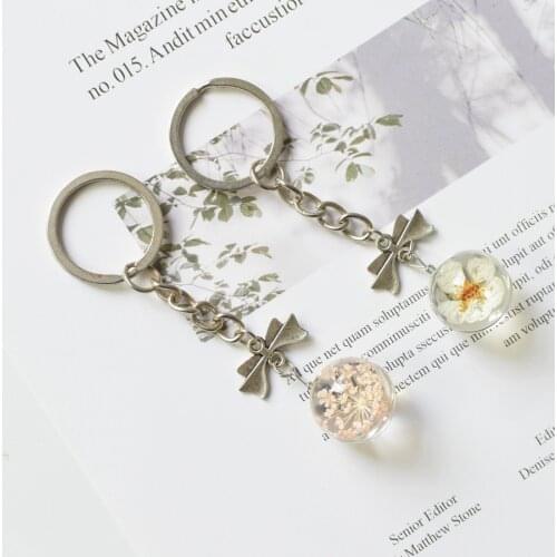 Transparent Dried Flower Glass Ball Keychain Pendant Glass Bag Charm For Men And Women Car Keychain Keyring Jewelry Decoration