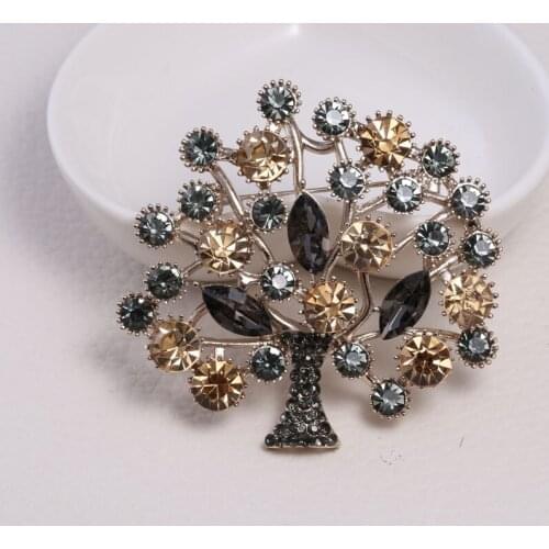 Beadsland Alloy Inlaid Rhinestone Brooch Tree Modeling Fashionable High-end Clothing Accessories Pin Woman Gift MM-579